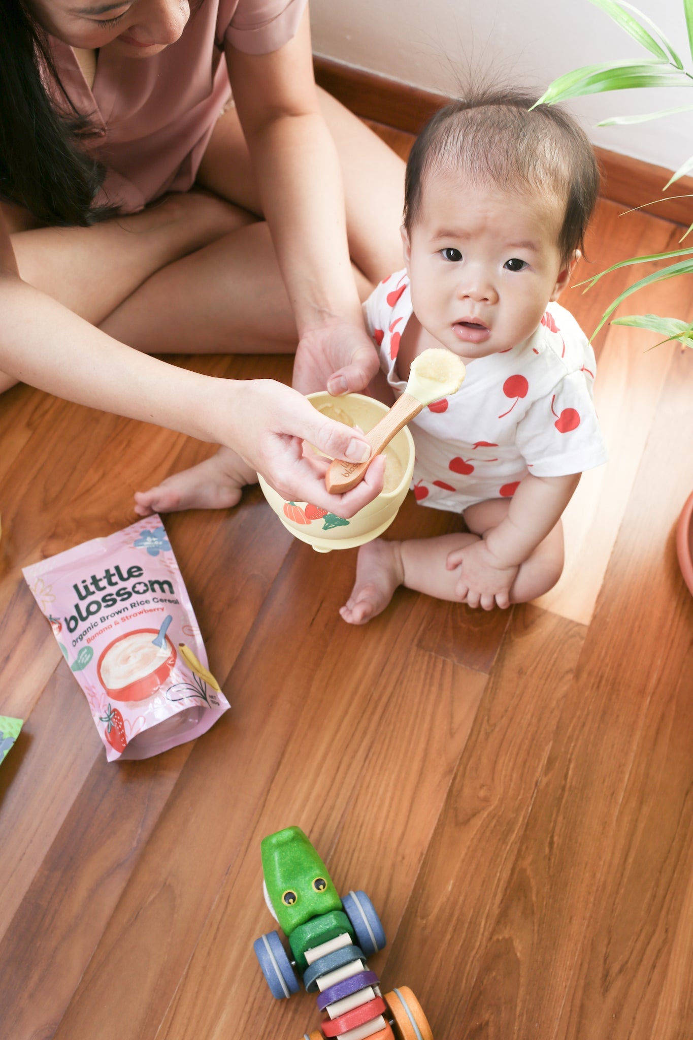 Organic Brown Rice Cereal | Banana & Strawberry